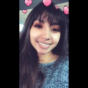 Meet your Posher, Vanessa